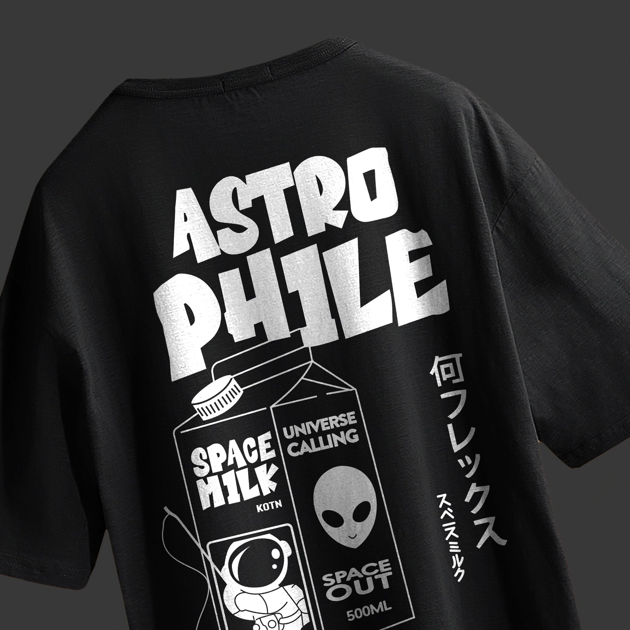 SPACE OUT OVERSIZE TEE