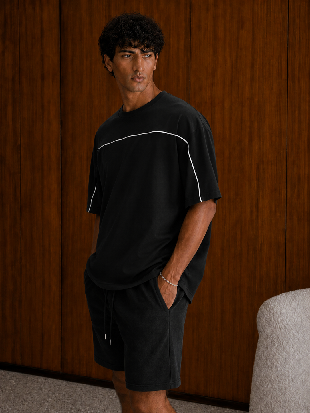 CONTRAST PIPING OVERSIZED TEE