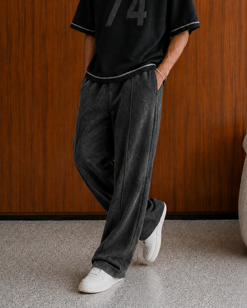 WASHED ESSENTIAL WIDE-LEG PLEATED SWEATPANT