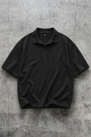MIDNIGHT BLACK JOHNNY COLLAR POLO T-SHIRT