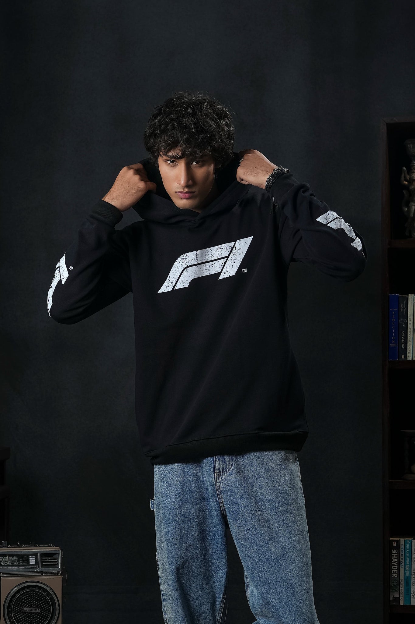 F1 OVERSIZED HOODIE