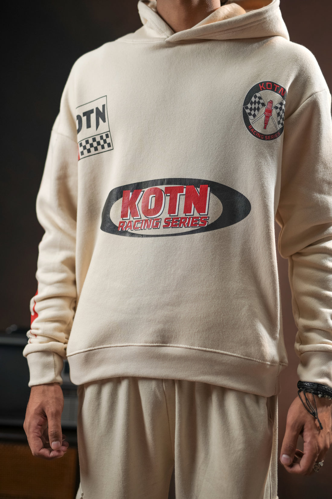 BURNOUT OVERSIZED HOODIE