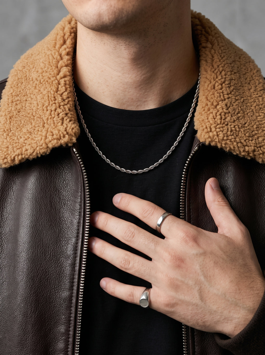 FLIGHTLINE LEATHER JACKET