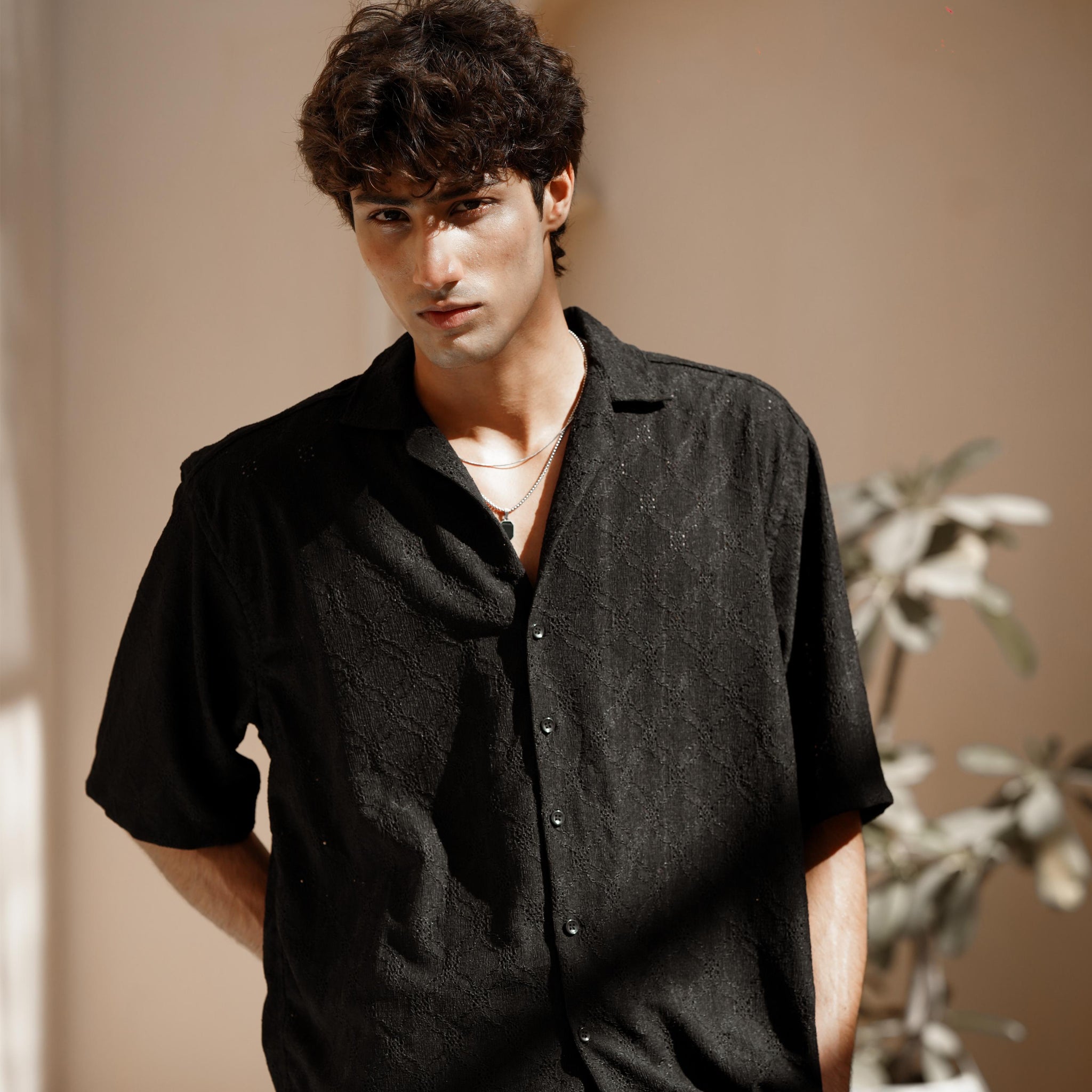AURE BLACK OVERSIZED SHIRT