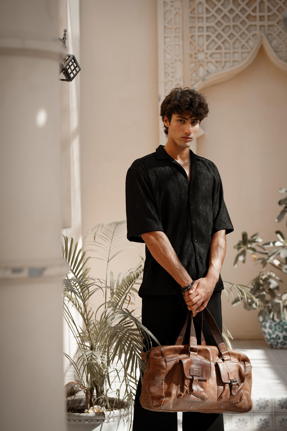 AURE BLACK OVERSIZED SHIRT