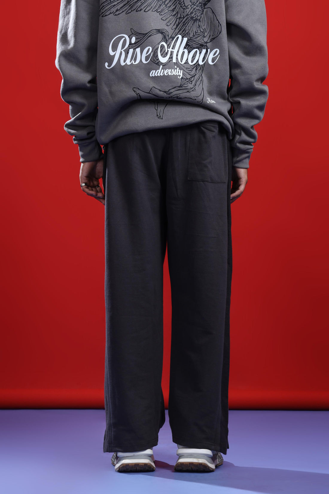 STEEL GRAY SHREDDED SWEATPANT