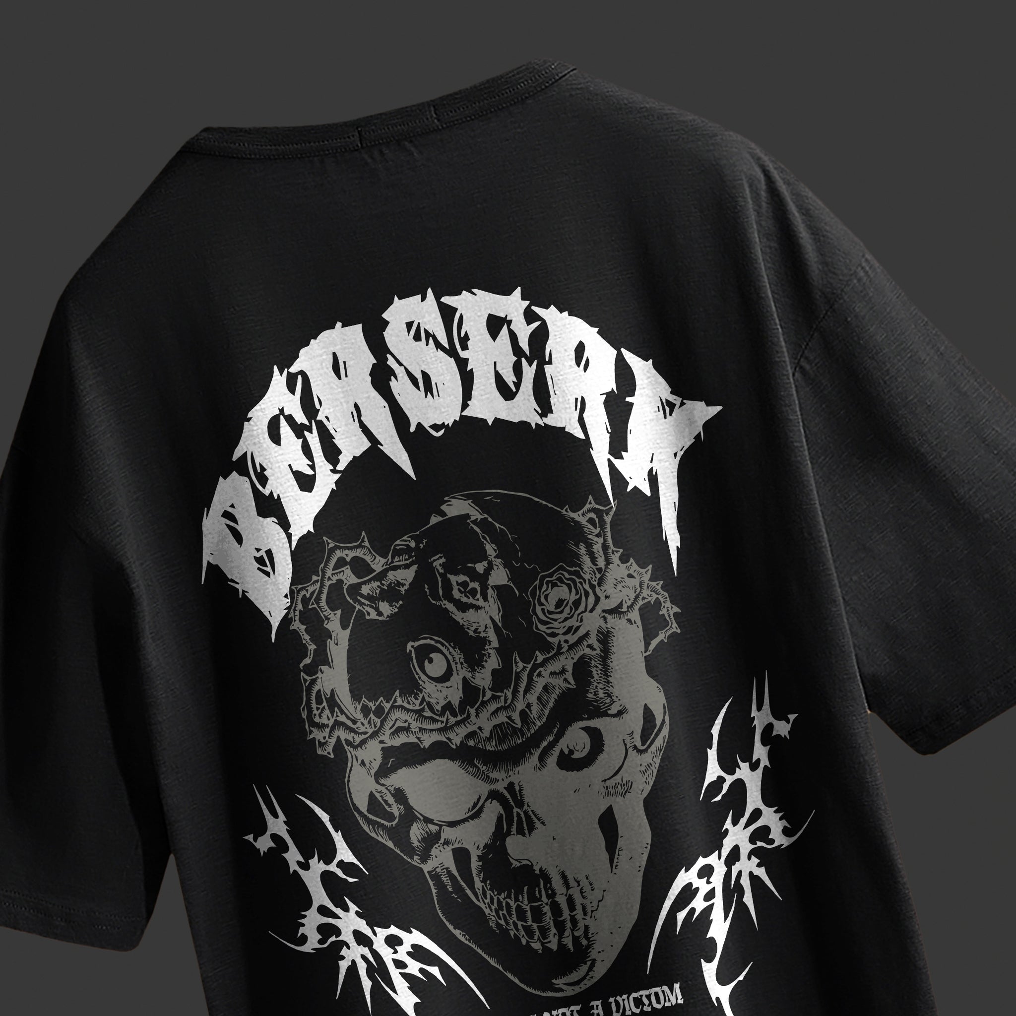 BERSERK OVERSIZED T-SHIRT