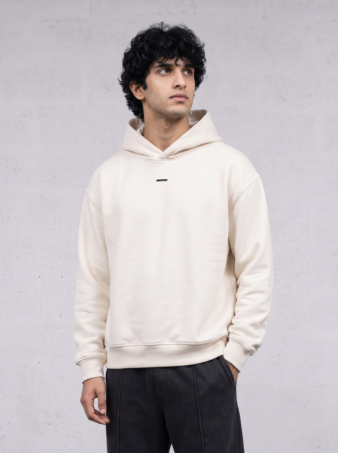 BEIGE ESSENTIAL OVERSIZED HOODIE